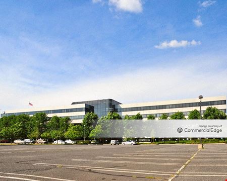 A look at Mack Centre VII Office space for Rent in Paramus