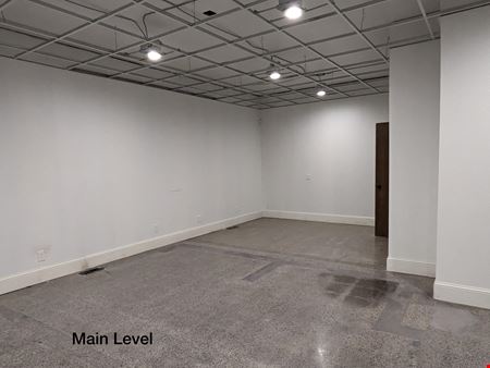 A look at 3230 S Pennsylvania Ave commercial space in Lansing