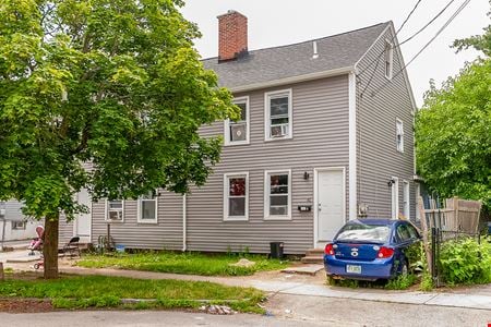 A look at Renovated Townhome Style Duplex commercial space in Nashua