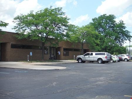 A look at 43321 Commons commercial space in Clinton Township