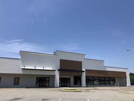A look at Meadowood Square Shopping Center Retail space for Rent in Richmond
