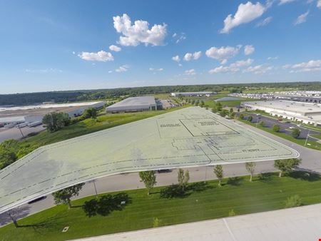 A look at Midpoint Corporate Centre commercial space in Edwardsville