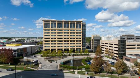 A look at Pointe O'Hare Office space for Rent in Rosemont