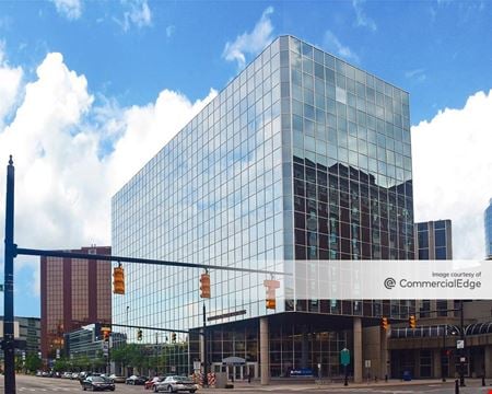 A look at PNC Bank Building commercial space in Grand Rapids