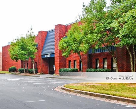 A look at Royal Industrial Center 3 Industrial space for Rent in Tucker