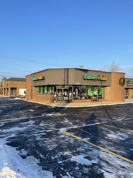 A look at 31005 John R Rd commercial space in Madison Heights