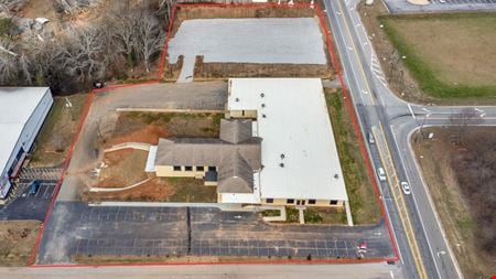A look at 3955 Highway 53 commercial space in Hoschton
