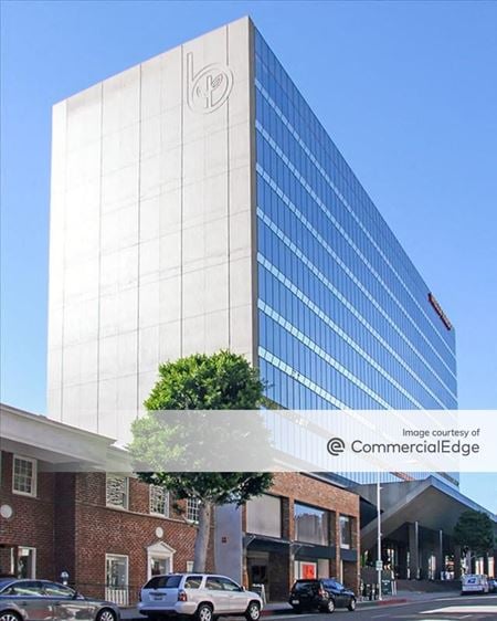 A look at Wells Fargo Bank Building Commercial space for Rent in Beverly Hills
