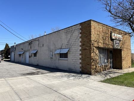 A look at 16321 Rockside Rd commercial space in Maple Heights