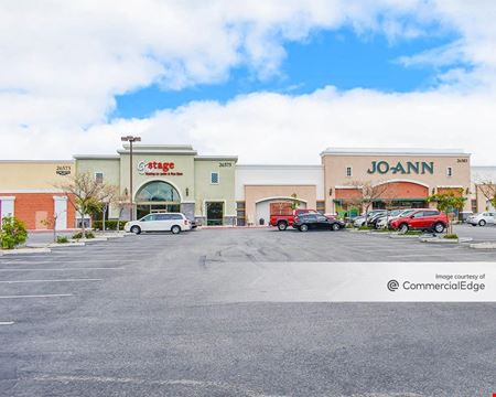 A look at Centre Pointe Village Commercial space for Rent in Santa Clarita