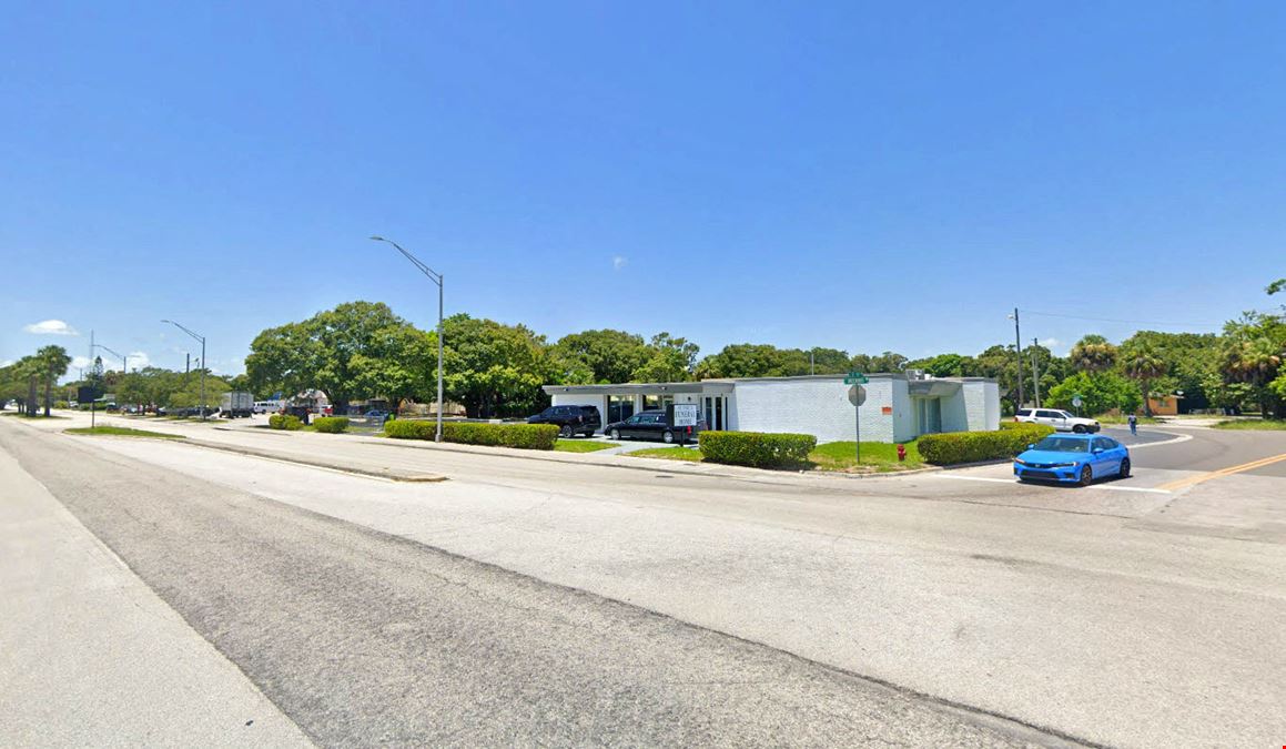 Freestanding Commercial Building with Vacant Lot