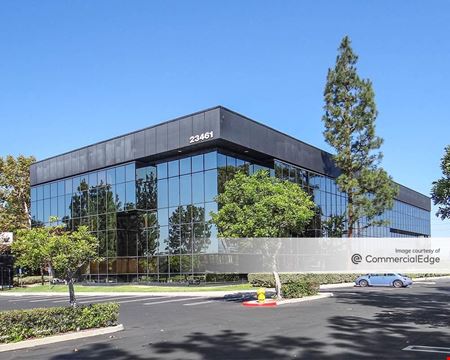 A look at Fountain Plaza commercial space in Laguna Hills