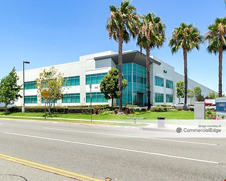 A look at 2805 West El Segundo Blvd Industrial space for Rent in Hawthorne