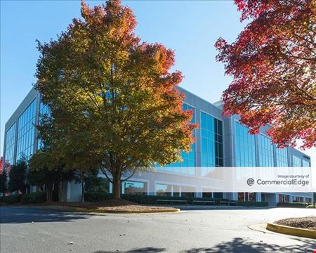 A look at Royal Overlook Office space for Rent in Alpharetta