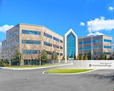 A look at Innsbrook Corporate Center - Highwoods One commercial space in Glen Allen
