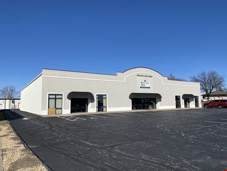 A look at Showroom/Warehouse in Chestnut Expressway Industrial Park Commercial space for Rent in Springfield