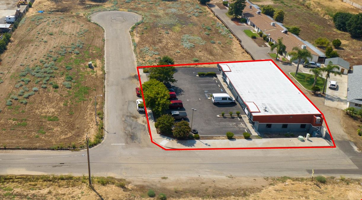 100% Leased Investment w/ Upside: (2) Office/Retail Spaces