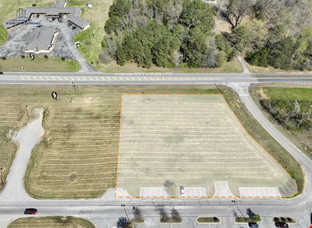 A look at 1813 Anderson HWY commercial space in Hartwell