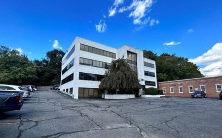 A look at 1201 Northern Blvd commercial space in Manhasset
