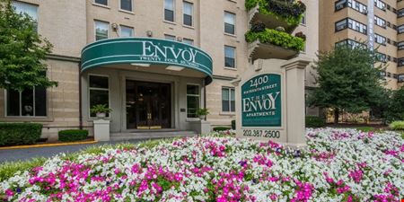 A look at The Envoy Apartments commercial space in Washington