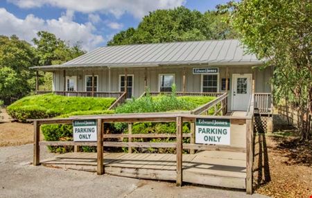 A look at 512 E Blanco Road commercial space in Boerne