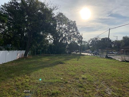 A look at East Tampa Hard Corner / Lighted Intersection (MLK &amp; 34th Street) Commercial space for Sale in Tampa