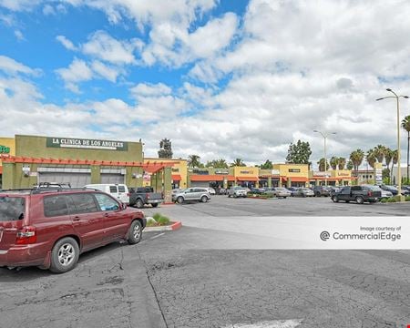 A look at Exposition Marketplace commercial space in Los Angeles