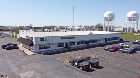 A look at 8001 N University  commercial space in Peoria