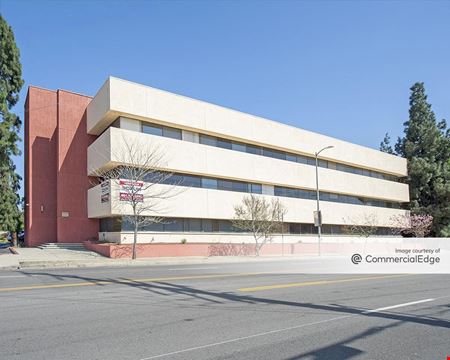 A look at Central Valley Plaza Office space for Rent in Van Nuys