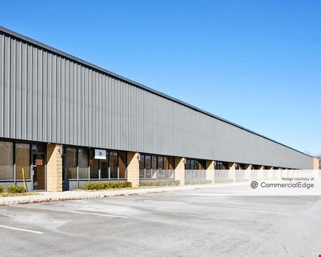 Forsgate Corporate Center - 181 Herrod Blvd - South Brunswick