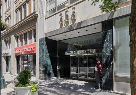A look at 355 Lexington Avenue commercial space in New York