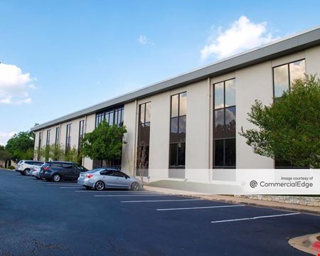 A look at AUSTIN OAKS - BENBROOK Office space for Rent in Austin