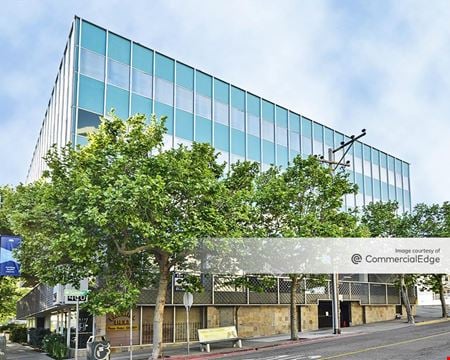 A look at Doctors Building Office space for Rent in Oakland