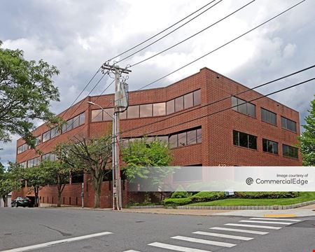 A look at 427 Bedford Road commercial space in Pleasantville