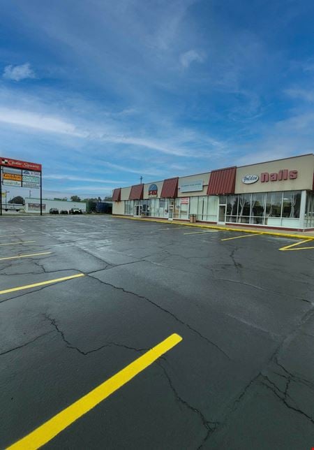 A look at Cedar Square Retail space for Rent in Lansing