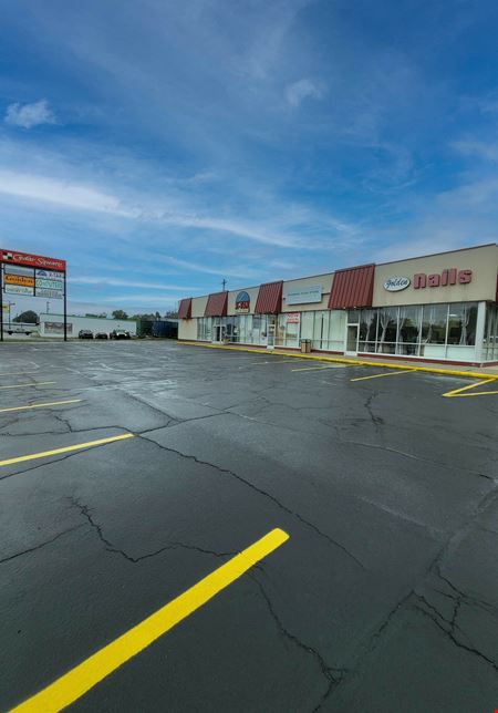 A look at Cedar Square Commercial space for Rent in Lansing