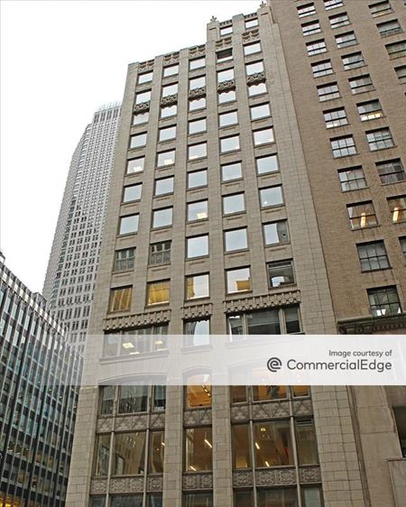 A look at 400 Madison Avenue Retail space for Rent in New York