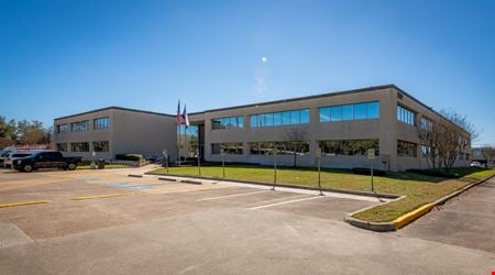 A look at 2222 Bay Area Blvd. commercial space in Houston