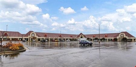 A look at Vista Run Shopping Center For Lease commercial space in Greenwood