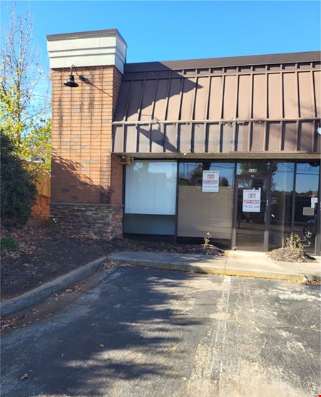 A look at Roswell North Shopping Center Retail space for Rent in Roswell