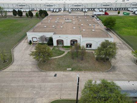 A look at 2025 Wall St Commercial space for Rent in Garland