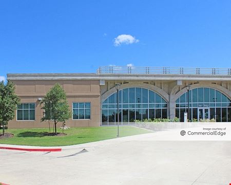 A look at 5811 Trade Center Drive commercial space in Austin