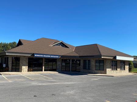 4 UNIT OFFICE BUILDING FOR LEASE - Springfield