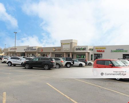 A look at Southwood Shopping Center Commercial space for Rent in Austin