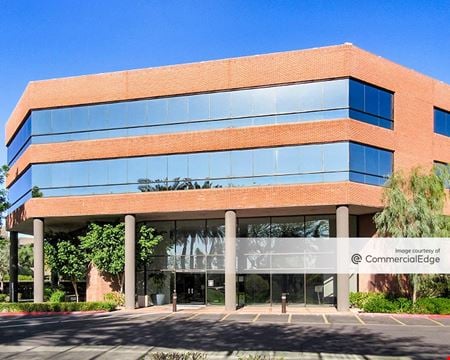 A look at 7250 North 16th Street Commercial space for Rent in Phoenix