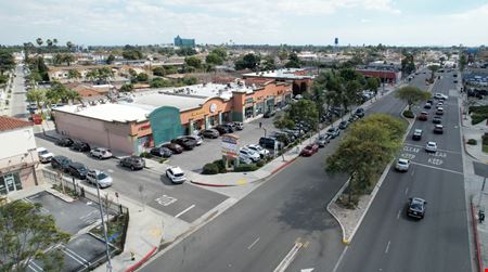 A look at Norton Plaza commercial space in Lynwood