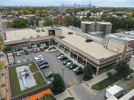 A look at 3927 West Belmont Avenue commercial space in Chicago