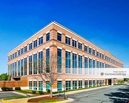 A look at Lakeside @ Loudoun Tech Phase I commercial space in Sterling