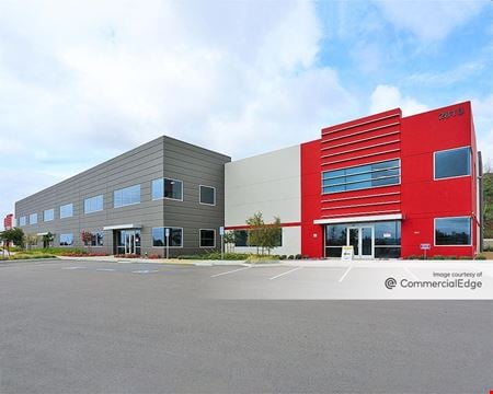A look at Carlsbad Oaks North - Carlsbad Innovate Industrial space for Rent in Carlsbad