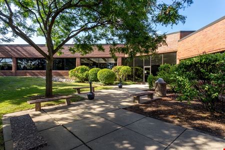 A look at 2101 South Arlington Heights Road Healthcare space for Rent in Arlington Heights